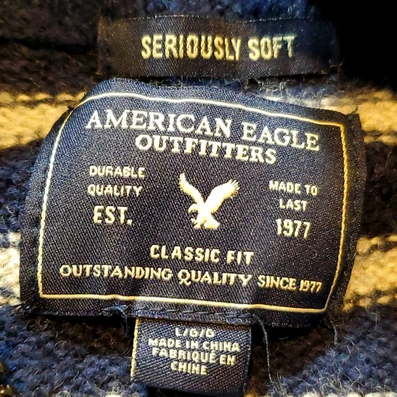 A.E. 🦅 Soft Navy blue & light grey sweater - Picture 2 of 6